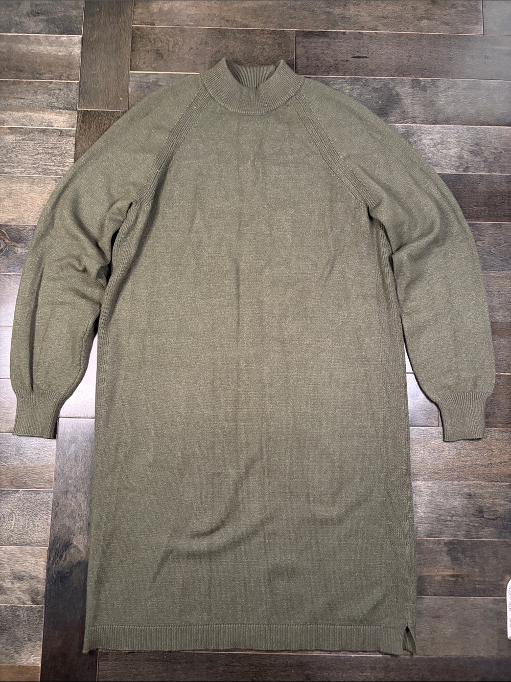 Roots Olive Green Mock Neck Sweater Dress – Women’s Small
